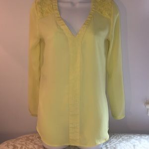 Women’s NY Collection Yellow Blouse